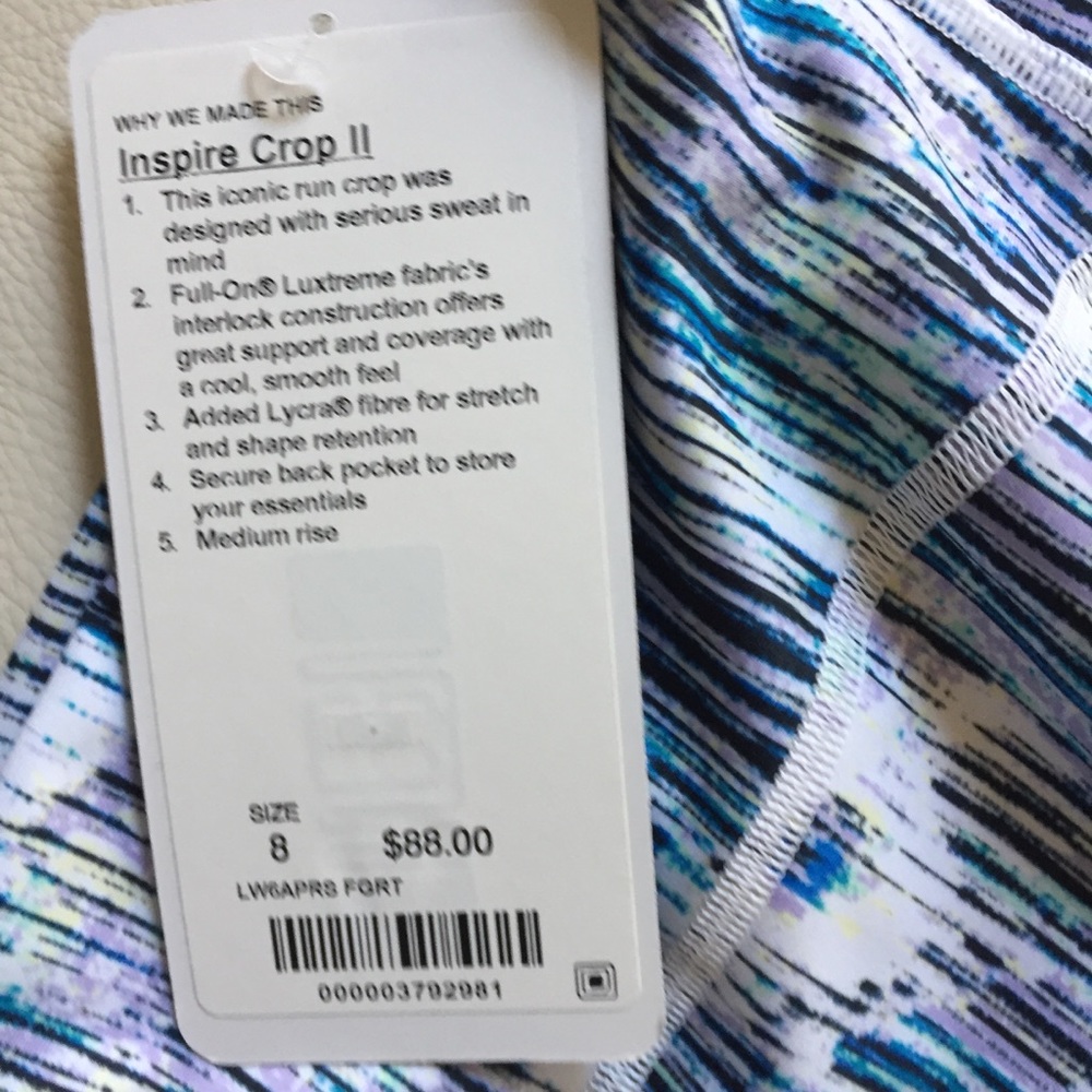 NWT FGRT LULULEMON INSPIRE CROP II BLURRY BELLE - Picture 3 of 5